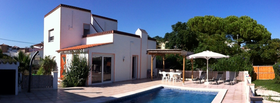 Casa Empuria